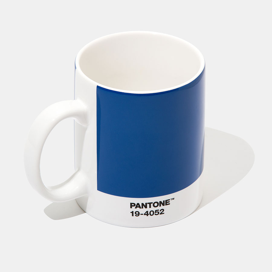 antone-mug-color-of-the-year-2020-classic-blue