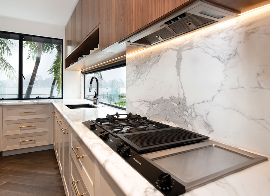 Style Kitchens by Design luxury kitchen marble splashback
