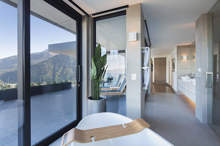 Di Henshall Queenstown home