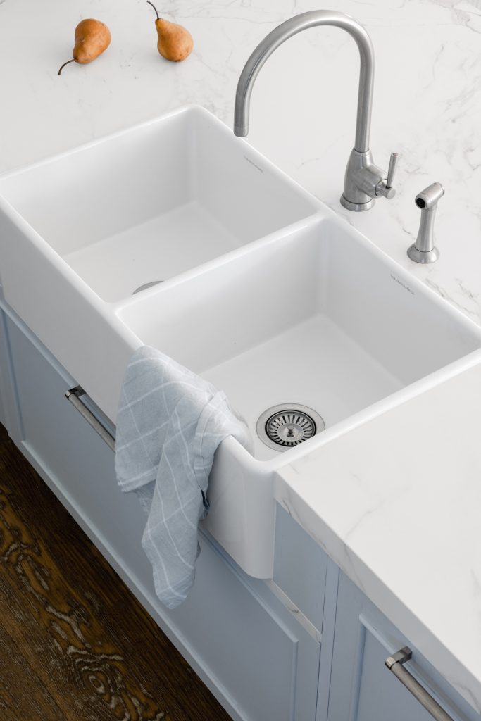 Darren-james-interiors-gold-coast-home-kitchen-sink-with-cabinets