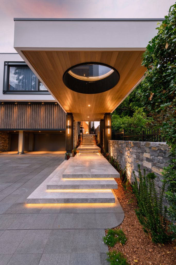 Luxury-home-renovation-by-Hampton-Homes-Australia-entrance