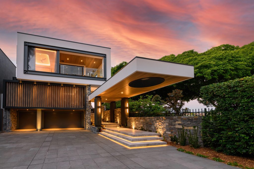 Luxury-home-renovation-by-Hampton-Homes-Australia-front-facade-exterior-elevation