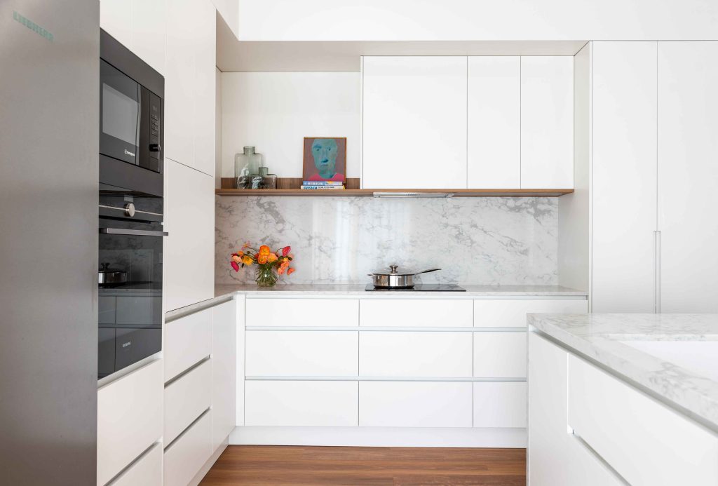 Design & Co - interior - kitchen - counter and cabinets