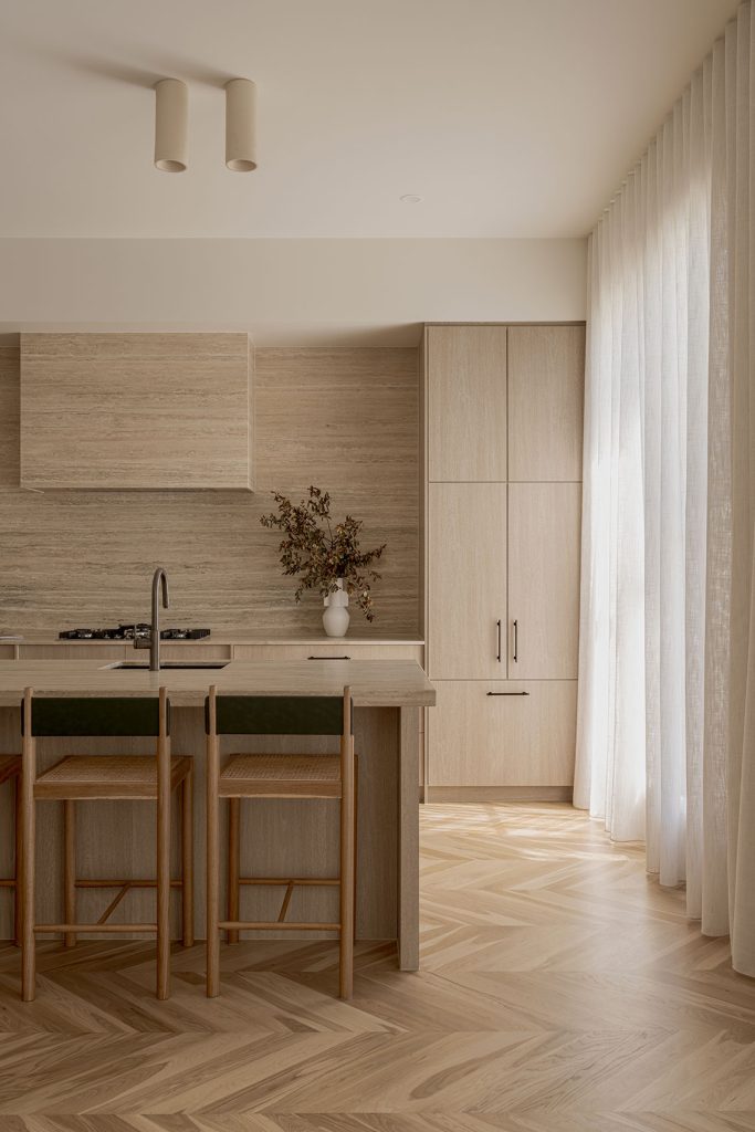 KJK Interiors + Slate Property - interior - kitchen - breakfast area