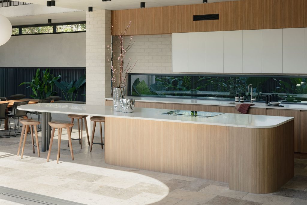 LIVING EDGE AUSTRALIA - kitchen and dining area